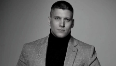 OTKRIVENO ŠTA JE PRETHODILO TRAGIČNOJ SMRTI NAŠEG PEVAČA Njegova devojka ne može da dođe sebi, a njegove poslednje poruke teraju na suze!