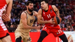 GRCI BRZO ZABORAVILI BEOGRAD Olimpijakos deklasirao Albu, Real preko Fenera ušao u foto finiš za lidersku poziciju