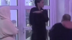 RAZJARENI ZVEZDAN PONOVO UDARIO ANĐELU Društvene mreže se usijale, kruži užasan snimak, Slavnić joj preti :"Kako bih te sada iznabadao" (VIDEO)