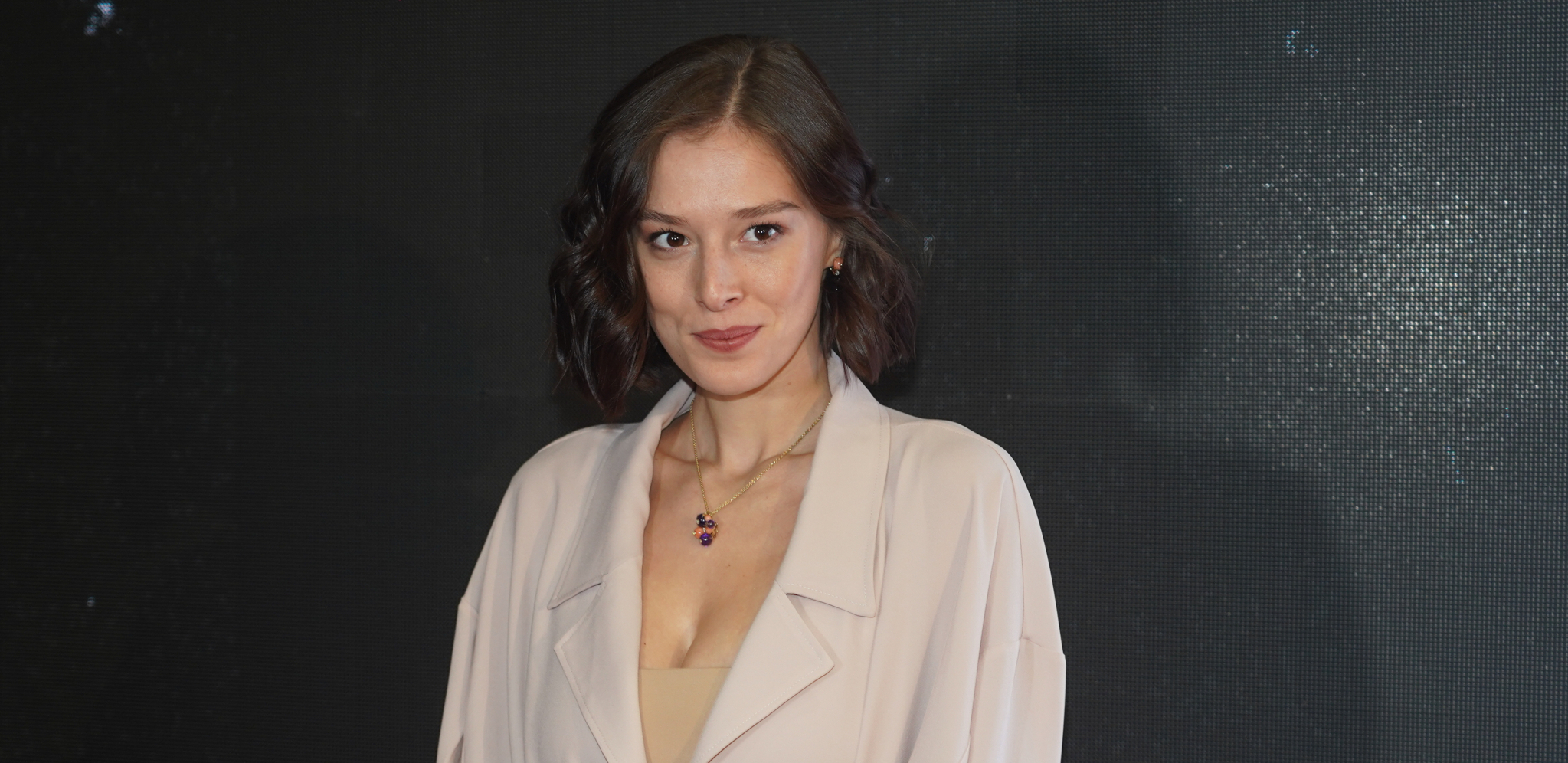 OVO JE PRAVO LICE MILENE RADULOVIĆ Isplivala još jedna istina o poznatoj glumici