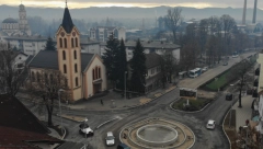 TEŠKA NEZGODA U TESLIĆU Maloletnik motociklom sleteo sa puta, hitno prevezen u klinički centar