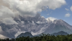 ZASTRAŠUJUĆE Aktivirao se vulkan Merapi u Indoneziji