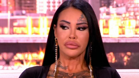 RADILA JE KUKOVE, A LICE UNIŠTILA Anđela Veštica se gorko kaje zbog korekcija koje je radila: To sad ne može da se skloni tek tako