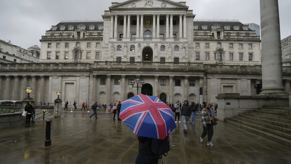 LANČANA REAKCIJA! Posle sloma banaka u SAD veliki pad u Londonu!