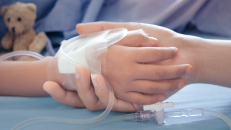 DEČAK (2) PREMINUO U BOLNICI NAKON ŠTO JE POJEO IGRAČKU Sumnja se da je reč o ubistvu