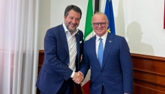 BIĆE POVEČAN BROJ TRANZITNIH DOZVOLA! Ministar Vesić nakon sastanka sa Salvinijem saopštlio još dobrih vesti