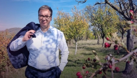 "SRBIJA JE MOJ ŽIVOT, JA ZA NJU ŽIVIM" Predsednik Vučić novom objavom poslao jaku poruku (FOTO)