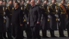 POČASNI STROJ I CRVENI TEPIH Fantastičan doček za Sija, Rusija na nogama (VIDEO)