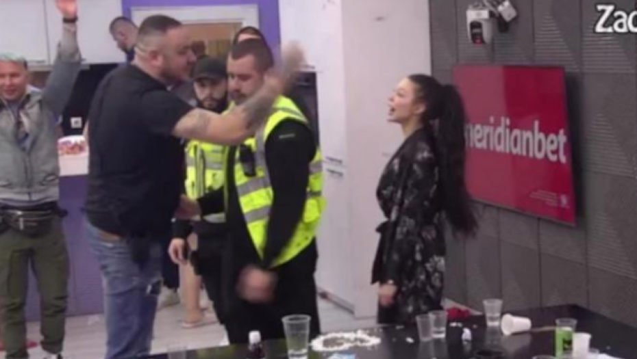 STRAVIČNE SCENE U ZADRUZI Maja Marinković doživela nervni slom, jeca i plače, Filip nasrnuo na nju i napravio haos! (VIDEO)