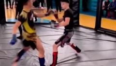 KAD KARMA UDARI JAKO Hteo da prevari protivnika, a onda je usledila uspavanka (VIDEO)