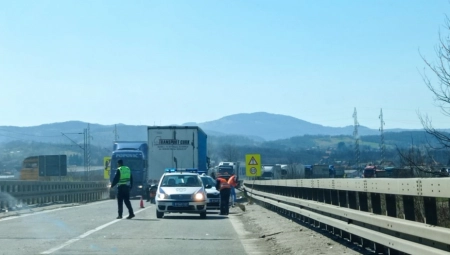 TUŽNA SUDBINA NASTRADALIH SUPRUŽNIKA KOD POŽEGE "Unuku koji je bio sa njima otac preminuo, divni su to ljudi bili, ne mogu da verujem da ih nema"