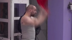 HAOS U BELOJ KUĆI Ana i Zvezdan u žestokom klinču, on ušao u crveno i počeo da histeriše
