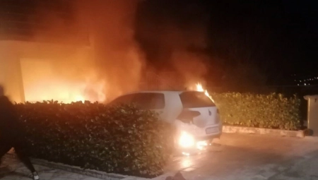 POŽAR U BANJALUCI! Zdravko Čolić zapalio komšiji automobil na Starčevici, policija blokirala ulicu (FOTO)