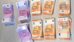 "PLEN" SAKRIVALI U JAKNAMA Policija pretresla sumnjivo vozilo na prelazu Sremska Rača, pa imala šta da vidi! (FOTO)