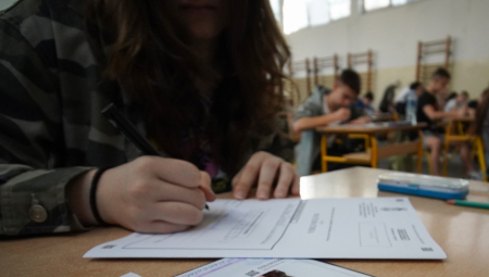 KOJI BROJ NEDOSTAJE U PRAZNOM POLJU? Zadatak zbog kojeg i najbolji matematičari čupaju kosu sa glave (FOTO)