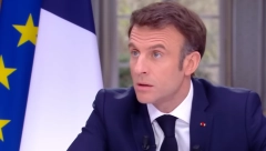 MAKRON POTPISAO NOVI ZAKON O IMIGRACIJI Darmanen: "Neke mere su u suprotnosti sa ustavom"