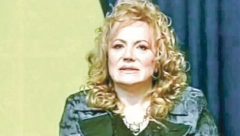 GDE JE DANAS ČUVENA BALKANSKA PROROČICA? Kleopatra je prorekla sudbinu mnogim estradnjacima, a onda je misteriozno nestala!