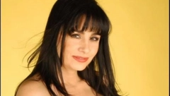 DA JE HTELA DA SPAVA SA MNOM, NE BIH JE ODBILA! Poznata Hrvatica priznala sve o poljupcu koji je šokirao javnost