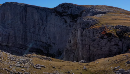 DRAMA NA PROKLETIJAMA! Povredio se planinar iz Italije, spasavali ga do ranih jutarnjih sati!