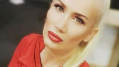 MUŽ ME JE NAGOVORIO DA SE SLIKAM GOLA Naša voditeljka se skinula zbog para, pa se pokajala