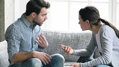 VIC DANA Fata raskinula sa Mujom