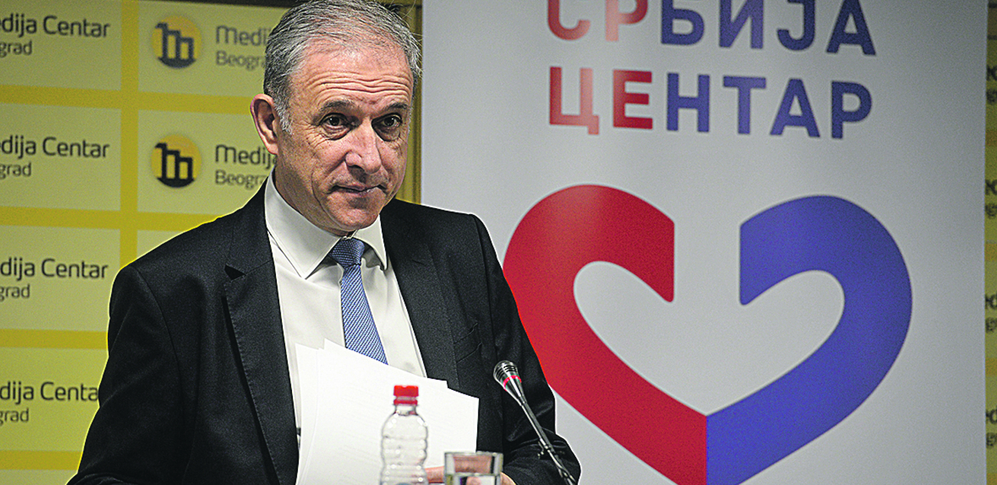 BEZBOŽNIK Ponoševa bruka: Smeta mu i Hram Svetog Save