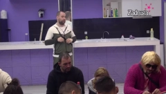VOLEO BIH DA IH IZVEDEM NA RUČAK Emotivan govor Zvezdana o pomirenju svojih roditelja nakon dve decenije