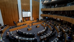 ŠAMARČINA U LICE ZELENSKOM! Austrijska stranka u ključnom trenutku napustila parlamet