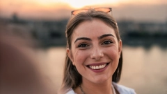 DA LI SU SRPKINJE NAJBOLJE ŽENE? Američki sajt za upoznavanje nas je detaljno analizirao i evo kakvu “etiketu” smo dobile