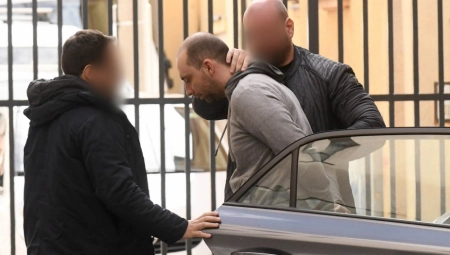 SLUČAJ SA ZVEZDARE I DALJE ŠOKIRA Evo u kakvom je stanju devojčica koju je otac držao zarobljenu u kadi
