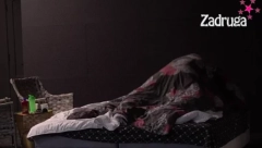 BRUTALNA VRELA AKCIJA MILJANE I ZOLE Ona zajecala od bolova, usledila nikad žešća runda, kamere sve snimale! (VIDEO 18+)