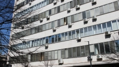 UMRLA ČISTAČICA KOJA JE PALA SA 7. SPRATA ZGRADE Oglasilo se Ministarstvo odbrane!