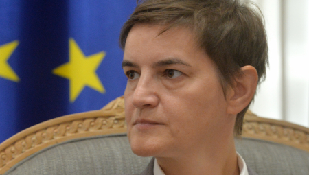 LJUDI ŠIROM SVETA ODUŠEVLJENI "URBANOM" BORBOM ZA ČISTIJI VAZDUH U SRBIJI Premijerka Brnabić: Hvala što ste uočili