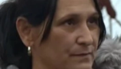 MAJKA DARKA LAZIĆA VAN SEBE ZBOG NJEGOVOG KRVARENJA Razapela njegovu novu devojku, tvrdi da će mu doći glave, očajna i nemoćna zajecala na sav glas!