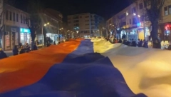 POGLEDAJTE KAKO SLAVI BASTION SRPSTVA: Ogromna TROBOJKA u Beranama (FOTO)
