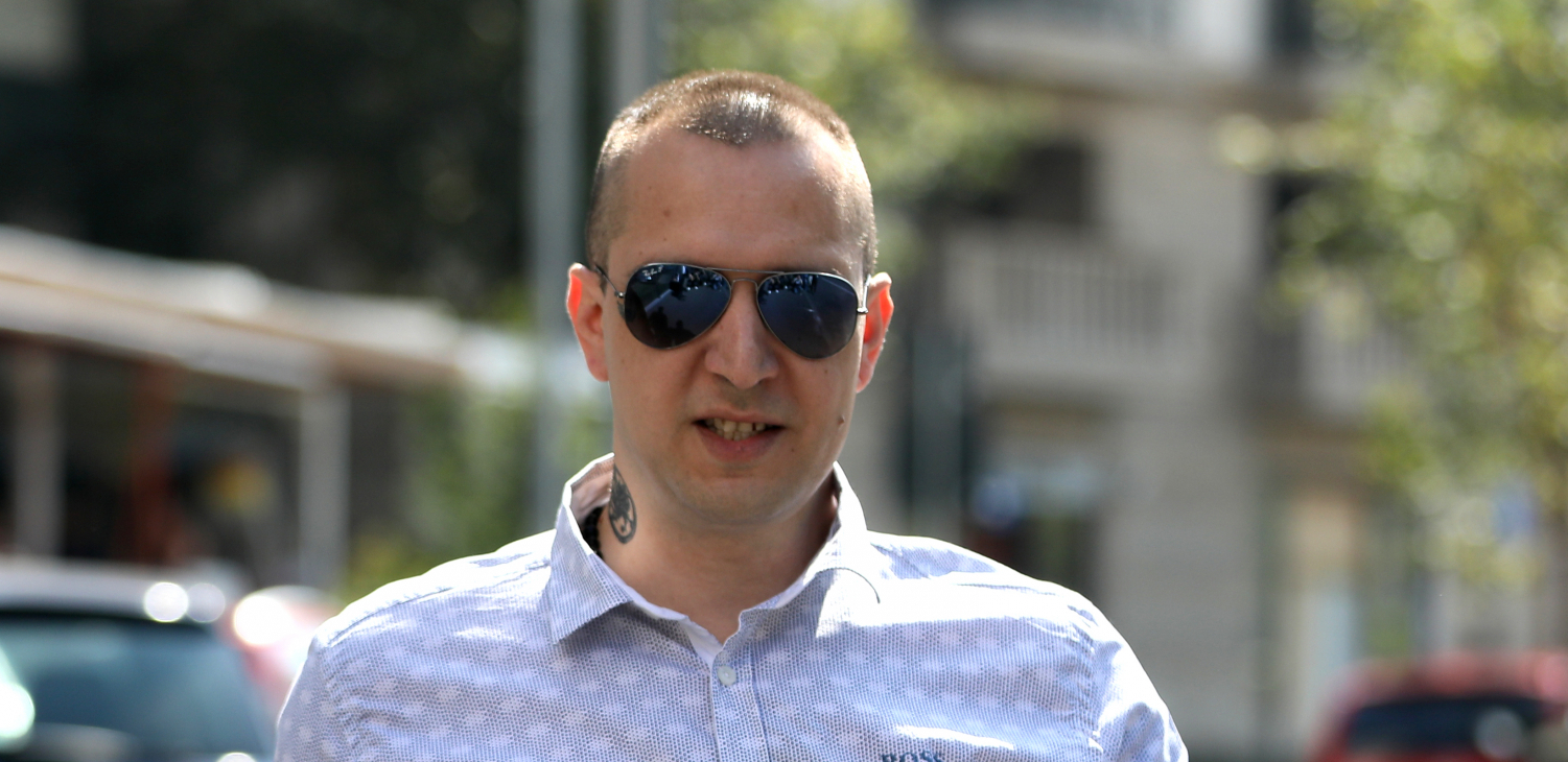 ZORAN MARJANOVIĆ KAO DA JE U ZEMLJU PROPAO! Niko ga ne viđa u Borči, hoće da proda kuću ali je nabio paprenu cenu