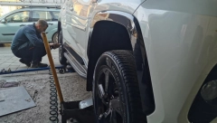 OVO JE POSAO KOJI CVETA U APRILU Bratislav zasukao rukave, ali najavljeni sneg i kiša malo su odložili dolazak vozača (FOTO)