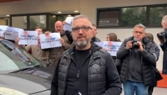 DA NIJEDAN NOVINAR VIŠE NE ODE U ZATVOR! Potpišite peticiju i podržite zahtev Dragana J. Vučićevića da uvreda više ne bude krivično delo