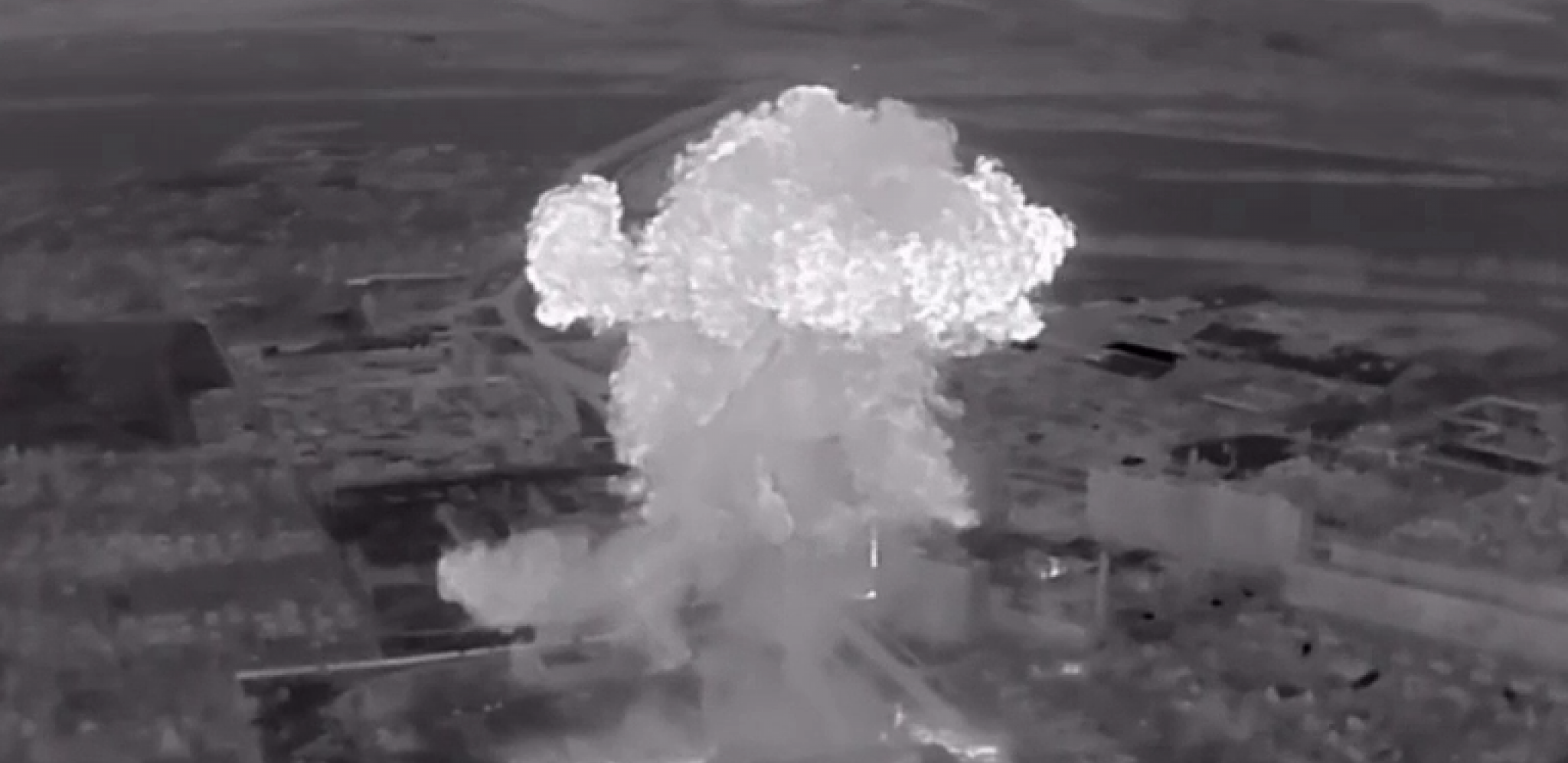 SCENA "SUDNJEG DANA" U BAHMUTU! Upotrebljno zastrašujuće oružje "Zmija iz Griniča" (FOTO/VIDEO)