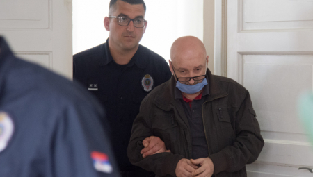 PRONAĐEN DEO NOVCA UBIJENE PORODICE IZ ALEKSINCA Sin osuđenog Džonića devize našao na tavanu