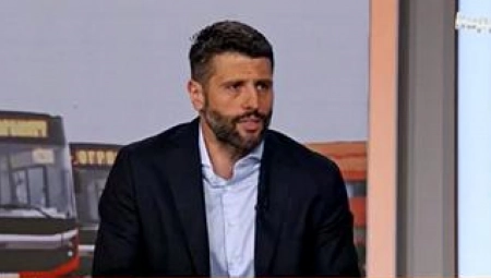 DRASTIČNO POJEFTINJENJE JAVNOG PREVOZA U BEOGRADU Gradonačelnik Šapić saopštio sjajne vesti za građane