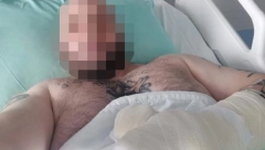 OGLASIO SE UPUCANI RADNIK OBEZBEĐENJA 'FRISTAJLERA': ''Gotova operacija šake, ljubi čika Darko cvetiće!''