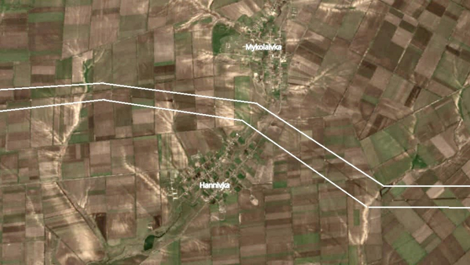 RUSI ISKOPALI GROB ZA UKRAJINCE! 70 kilometara iza linije fronta snimljen nepregledni rov!