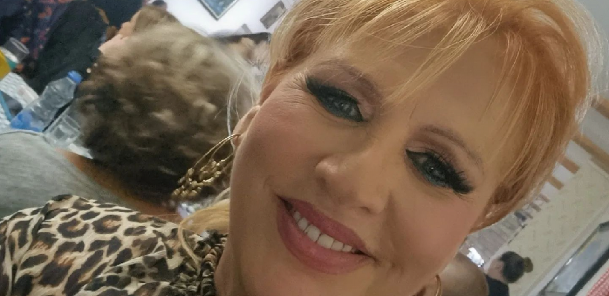 KRUNISALI JE KAO KRALJICU BAKŠIŠA Ćana ovom prilikom razbila mit o novcu koji pevači zarade na nastupima