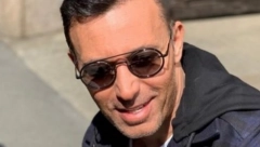 PORODICA MUSTAFE SANDALA BOGATIJA ZA JEDNOG ČLANA Bivši muž Emine Jahović puca od sreće, objavio sliku koja topi srca