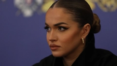 PRALA STEPENICE, PA POKORILA ESTRADU Teodora Džehverović je pre popularnosti radila kao čistačica, isplivale šok tvrdnje!