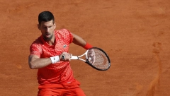 NOVAK NA TERENU, NAVIJAČI U STRAHU Đoković je zbog jednog detalja zabrinuo Srbiju (VIDEO)