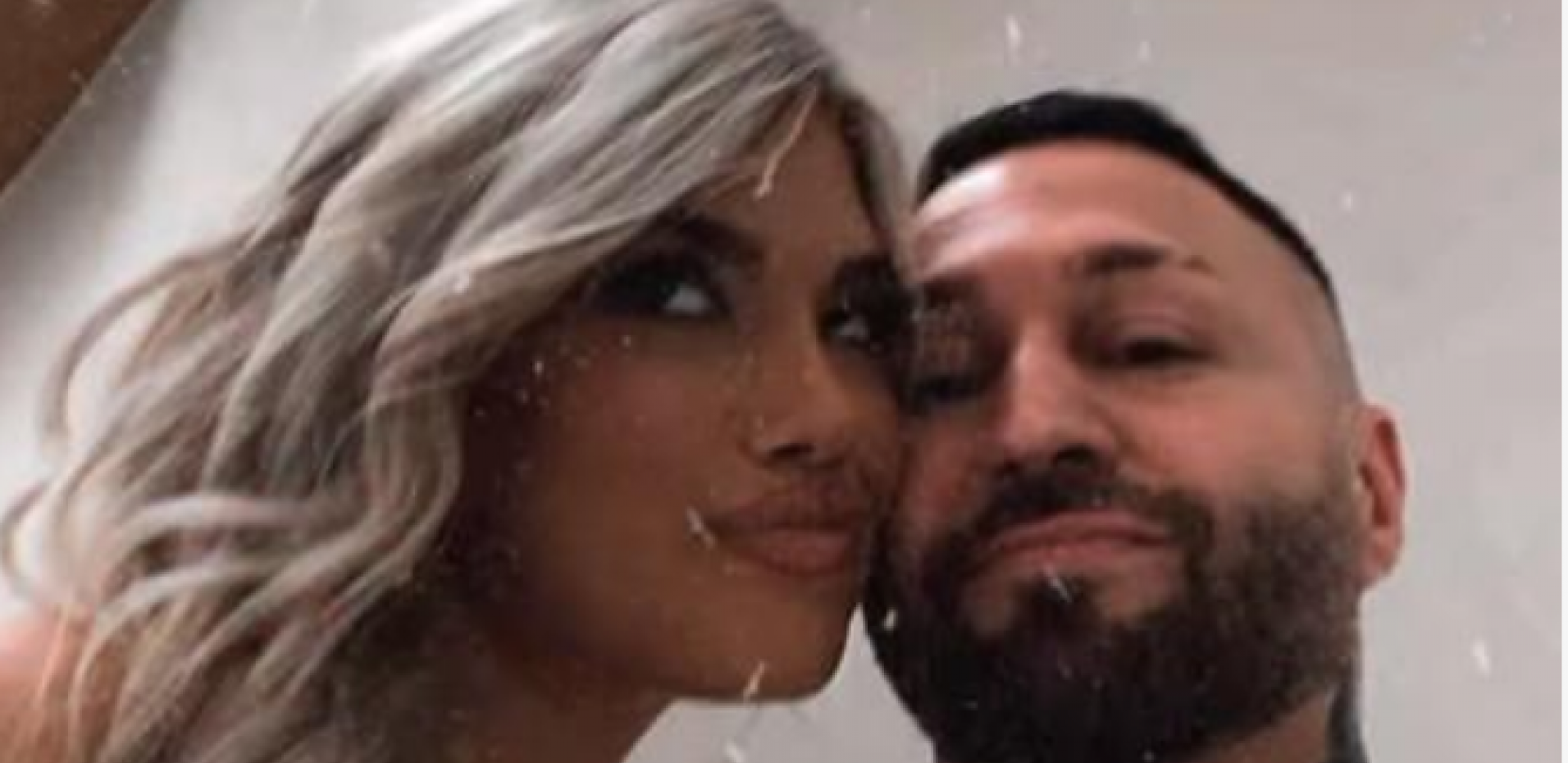 STAJLINGOM IZNENADIO SVE Ovako se Ša pojavio na svom venčanju, a repeova žena pokazala i burmu, isplivale nove fotografije!