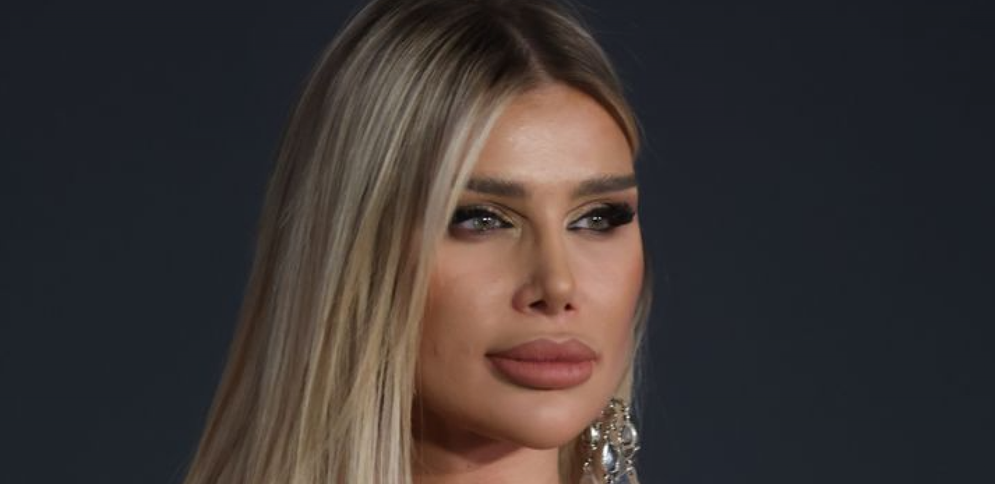 KOLEGA IVANE NIKOLIĆ SA FAKULTETA NE ŽELI VIŠE DA ĆUTI O NJOJ Razvezao jezik i raskrinkao sve njene radnje tokom studija!