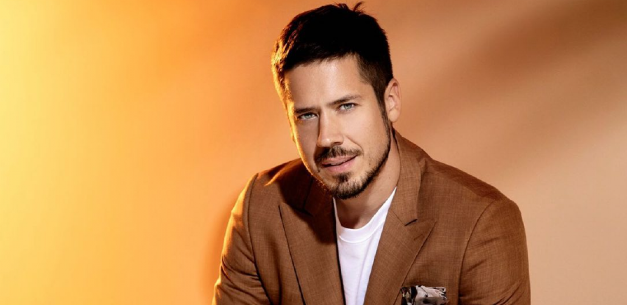 NIKOLA ROKVIĆ NEPREPOZNATLJIV Isplivala njegova fotka na kojoj ne liči na sebe, a evo šta se krije iza svega (FOTO)